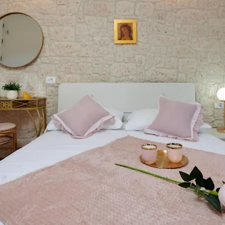Guesthouse Ana Trogir Old Town Guest house Trogir