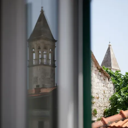 Guesthouse Ana Trogir Old Town