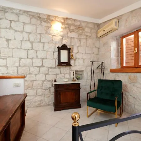 Guesthouse Ana Trogir Old Town Guest house Trogir