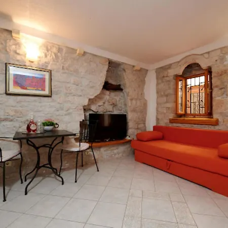Guesthouse Ana Trogir Old Town Guest house