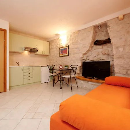 Guest house Guesthouse Ana Trogir Old Town Trogir